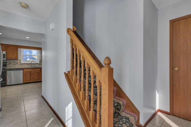 8536 Kingsley Drive, Reynoldsburg, OH 43068