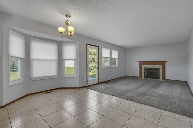 8536 Kingsley Drive, Reynoldsburg, OH 43068