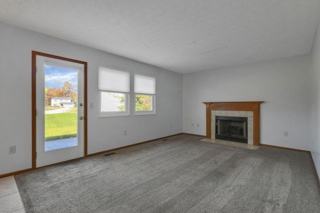 8536 Kingsley Drive, Reynoldsburg, OH 43068