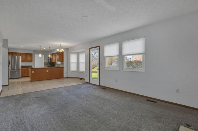 8536 Kingsley Drive, Reynoldsburg, OH 43068