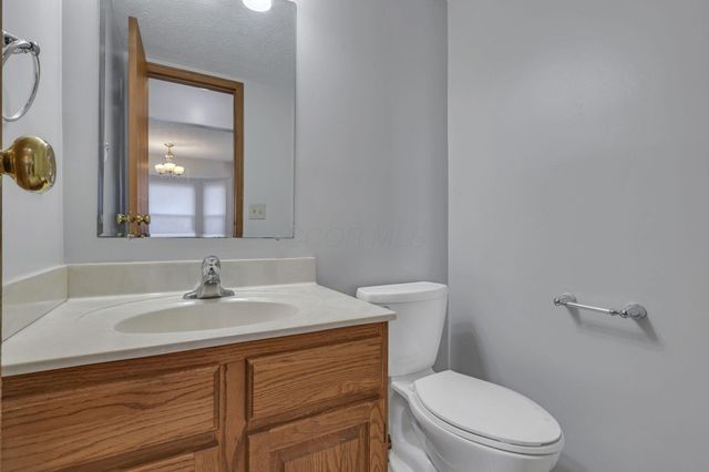 8536 Kingsley Drive, Reynoldsburg, OH 43068