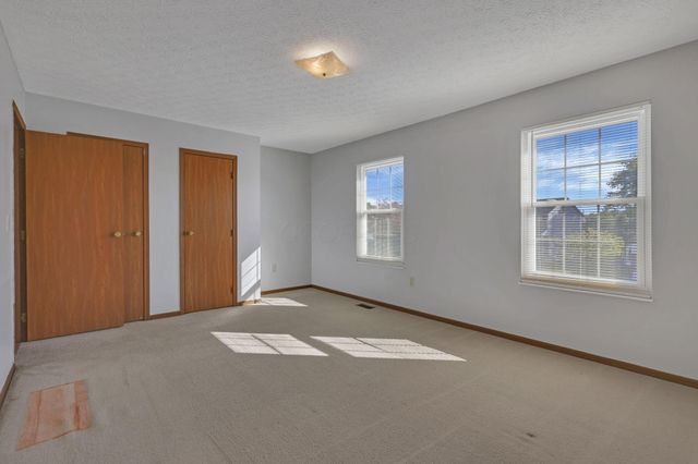 8536 Kingsley Drive, Reynoldsburg, OH 43068