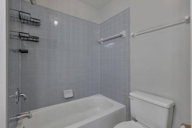 8536 Kingsley Drive, Reynoldsburg, OH 43068