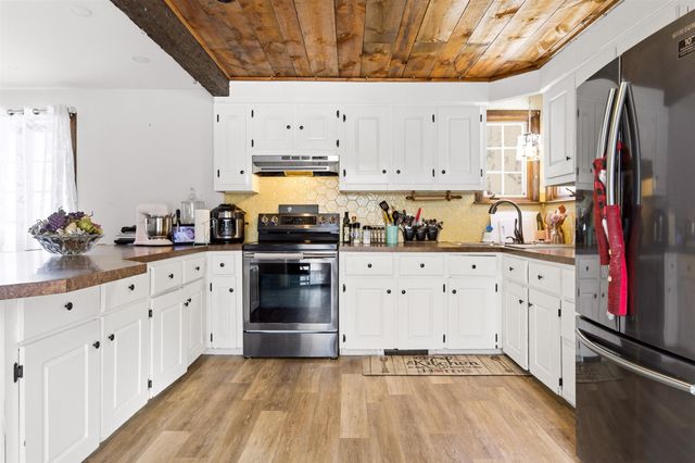 144 N Policy Street, Salem, NH 03079