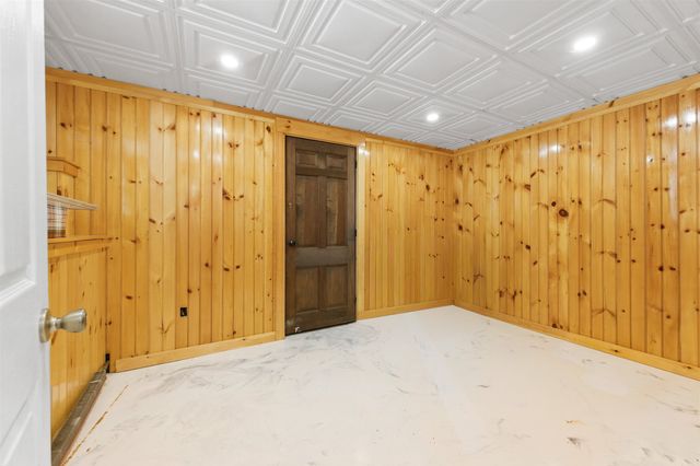 144 N Policy Street, Salem, NH 03079