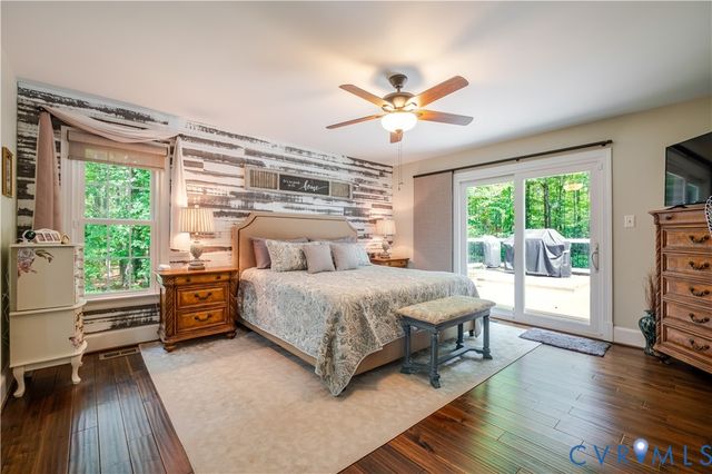 15442 Pine Green Ln, Ashland, VA 23192