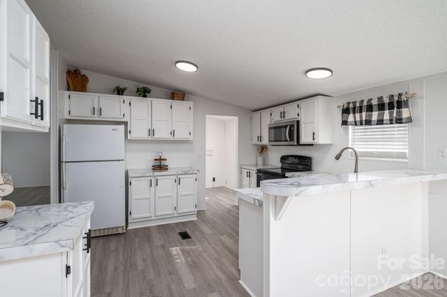 402 Wilson Drive, Lawndale, NC 28090