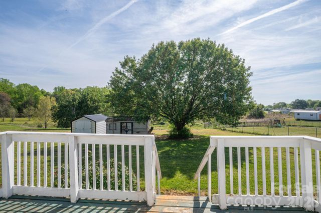402 Wilson Drive, Lawndale, NC 28090