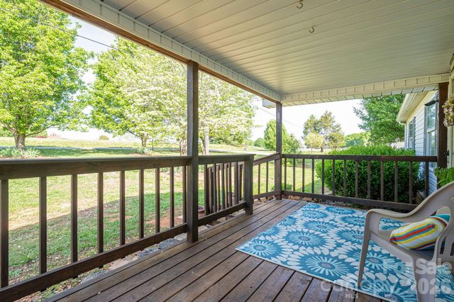 402 Wilson Drive, Lawndale, NC 28090