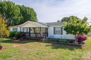 402 Wilson Drive, Lawndale, NC 28090