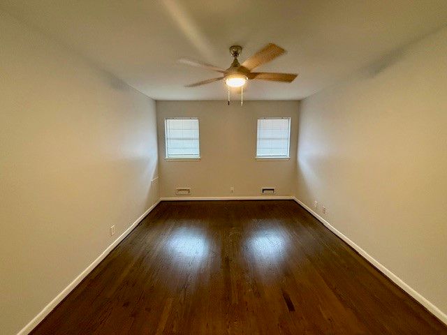 3501 Northwest Pkwy, Dallas, TX 75225