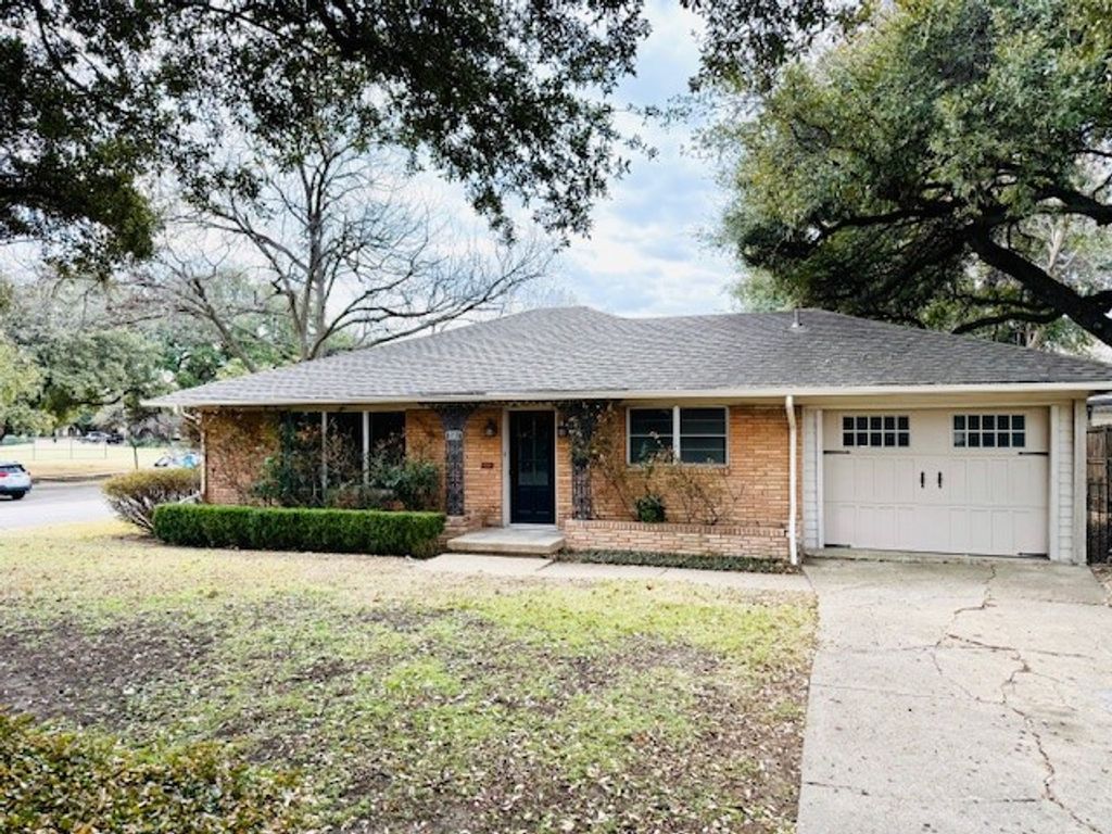 3501 Northwest Pkwy, Dallas, TX 75225