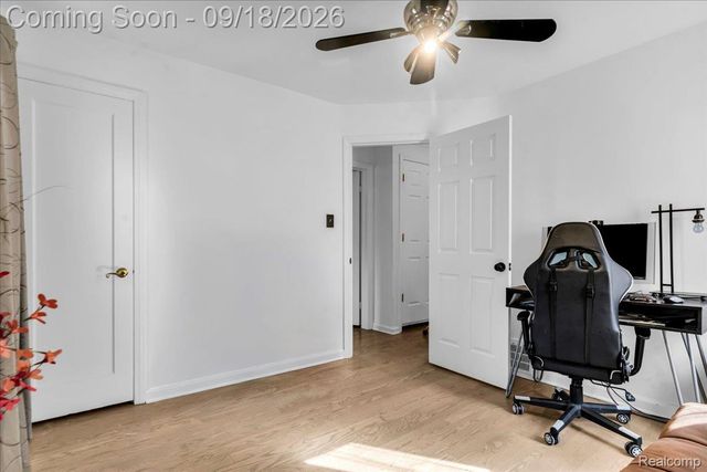 1706 Catalpa Drive, Berkley, MI 48072