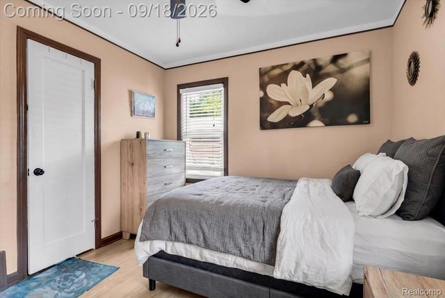 1706 Catalpa Drive, Berkley, MI 48072