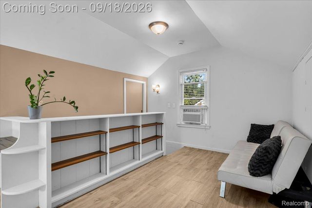 1706 Catalpa Drive, Berkley, MI 48072