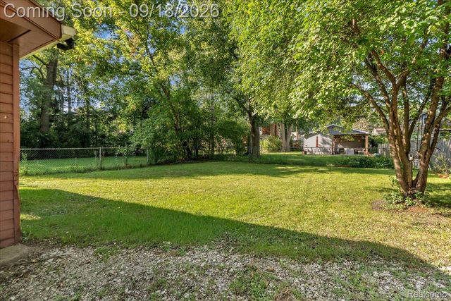 1706 Catalpa Drive, Berkley, MI 48072