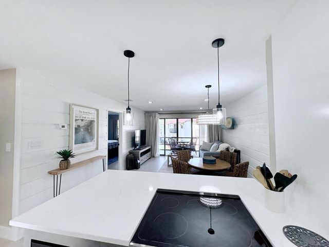 2050 Oleander Boulevard 2-205, Fort Pierce, FL 34950