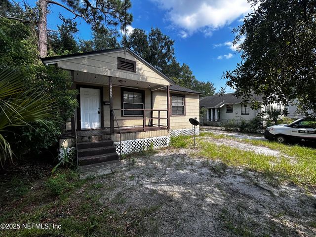 2057 BRACKLAND Street, Jacksonville, FL 32206