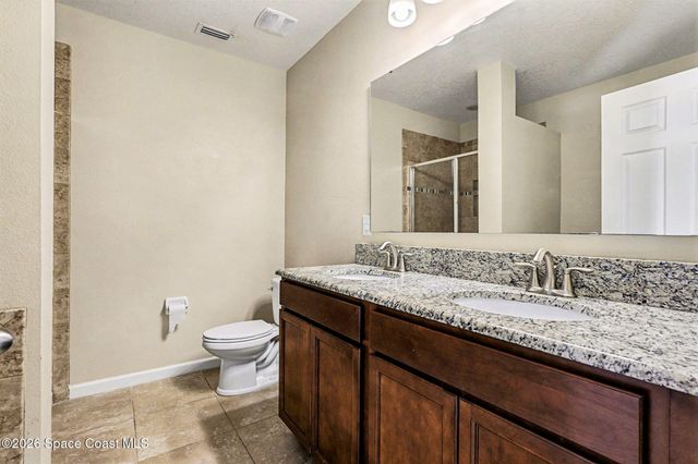 980 Dillard Drive SE, Palm Bay, FL 32909