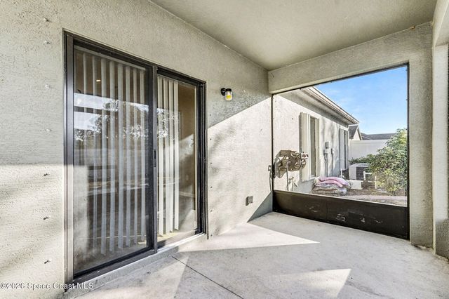 980 Dillard Drive SE, Palm Bay, FL 32909