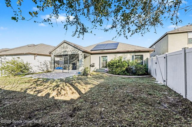 980 Dillard Drive SE, Palm Bay, FL 32909