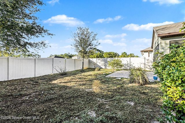 980 Dillard Drive SE, Palm Bay, FL 32909