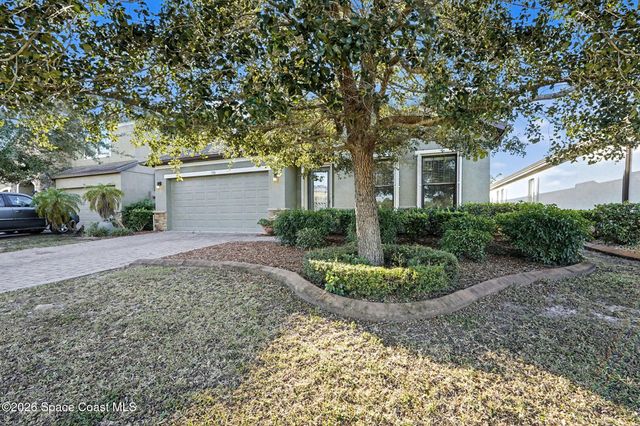980 Dillard Drive SE, Palm Bay, FL 32909