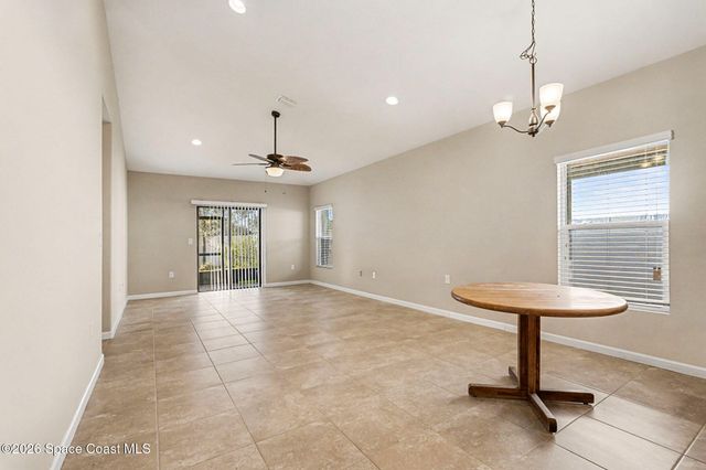 980 Dillard Drive SE, Palm Bay, FL 32909
