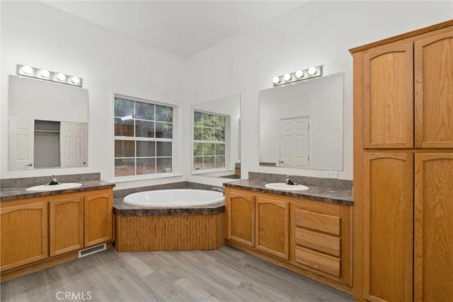 17 Weiss Hill Road, Oroville, CA 95966