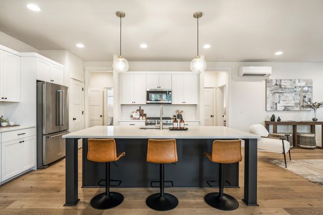 61661 Woodriver Drive 1-2, Bend, OR 97702