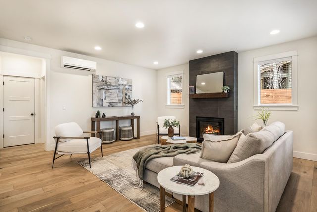 61661 Woodriver Drive 1-2, Bend, OR 97702