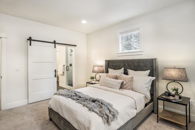 61661 Woodriver Drive 1-2, Bend, OR 97702