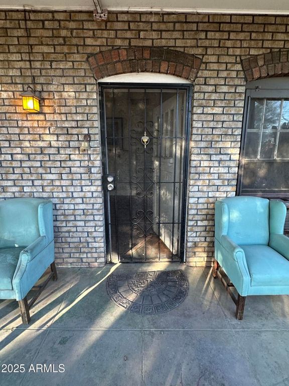 1008 N 27TH Street, Phoenix, AZ 85008