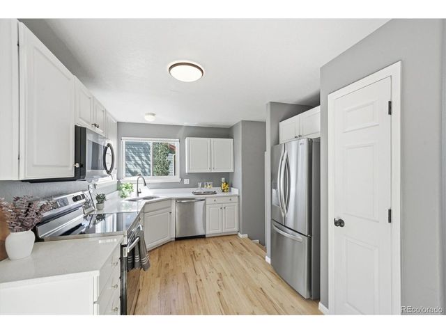 9629 Burberry Way, Highlands Ranch, CO 80129