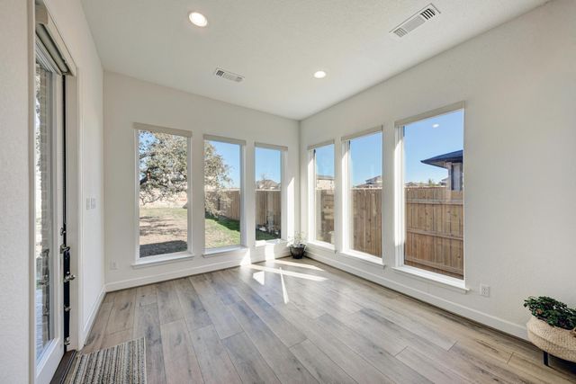 1536 Caylea Bluff LN, Georgetown, TX 78628