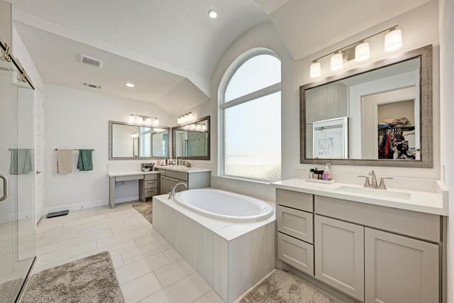 1536 Caylea Bluff LN, Georgetown, TX 78628