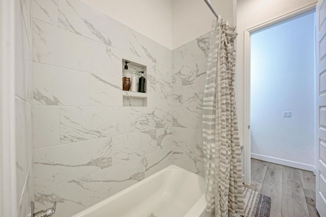 1536 Caylea Bluff LN, Georgetown, TX 78628