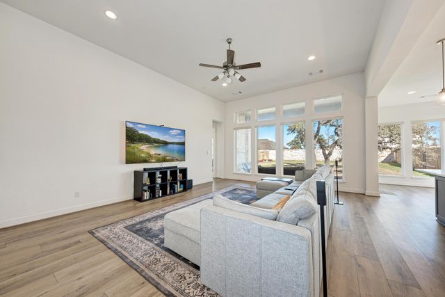 1536 Caylea Bluff LN, Georgetown, TX 78628