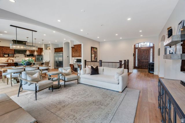 127 W WINDSONG, Pleasant Grove, UT 84062