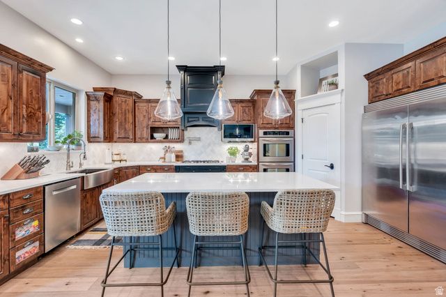 127 W WINDSONG, Pleasant Grove, UT 84062