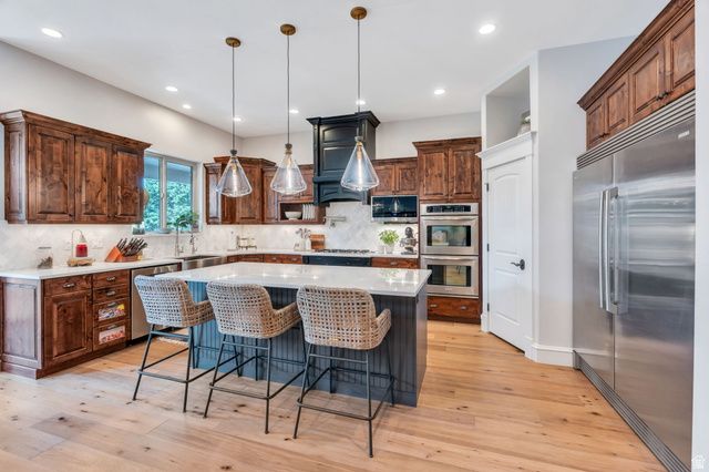 127 W WINDSONG, Pleasant Grove, UT 84062