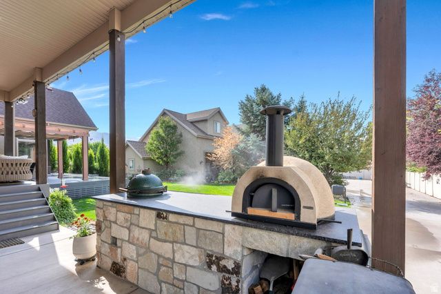 127 W WINDSONG, Pleasant Grove, UT 84062
