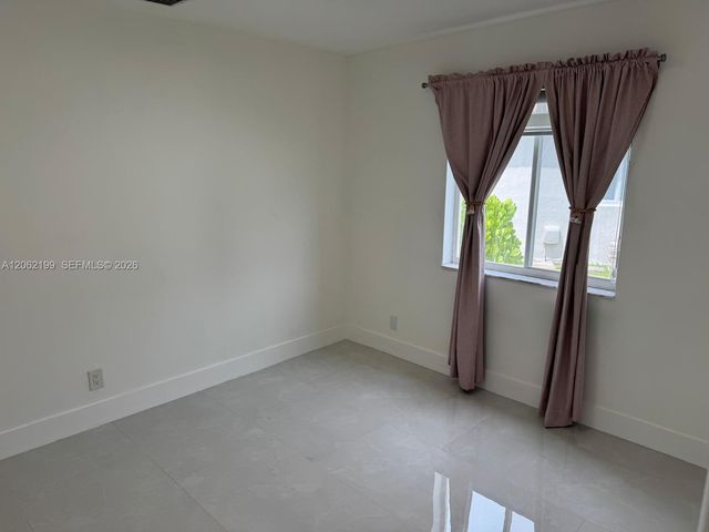 1133 Alexander Bnd, Weston, FL 33327