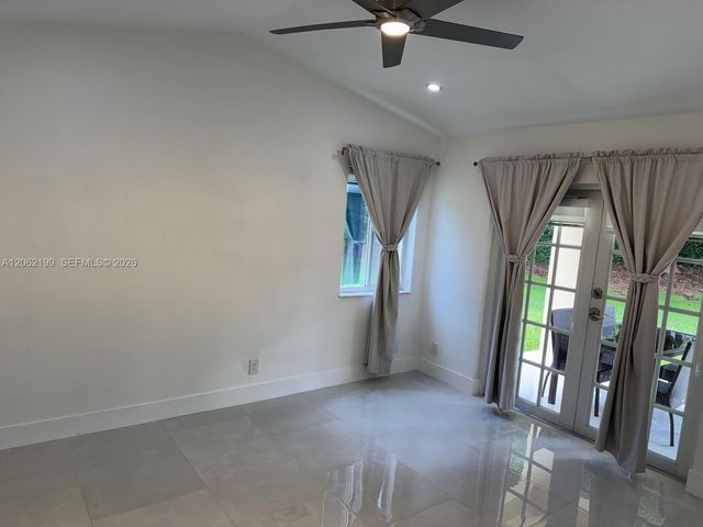 1133 Alexander Bnd, Weston, FL 33327