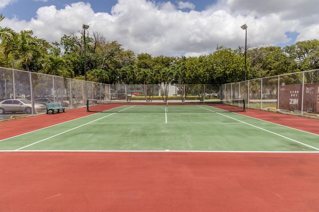 4980 E Sabal Palm Boulevard E 124, Tamarac, FL 33319