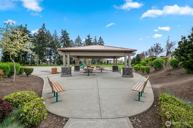 18734 105th Lane E, Puyallup, WA 98374