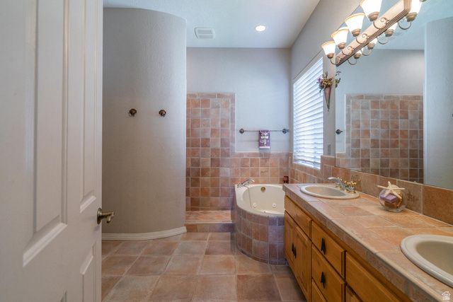 2578 W DESERT SPRINGS RD, St. George, UT 84770