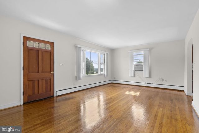 12701 LEWISDALE RD, Clarksburg, MD 20871