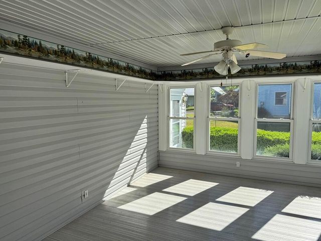 10215 E Royal, Stanwood, MI 49346
