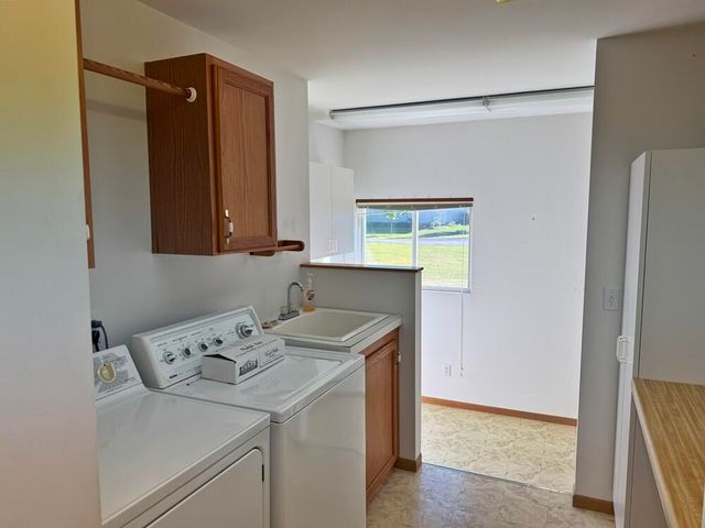 10215 E Royal, Stanwood, MI 49346